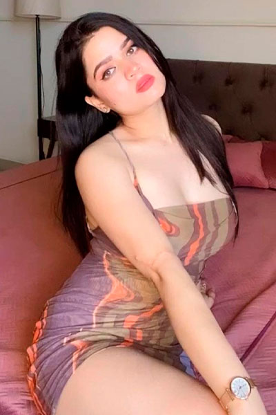 Sara Patel Indian independent escort in Dubai